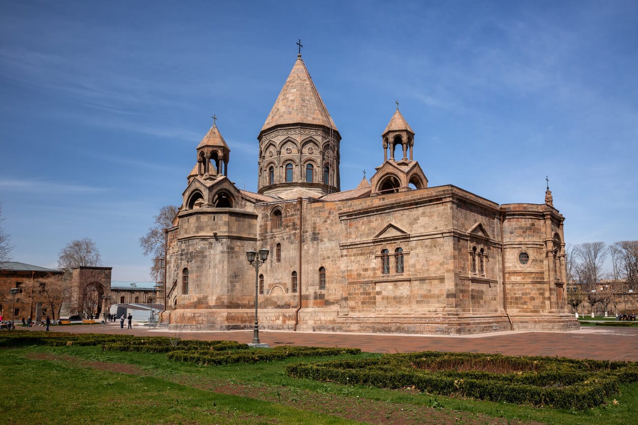 埃奇米河津教堂 Echmiadzin Cathedral
