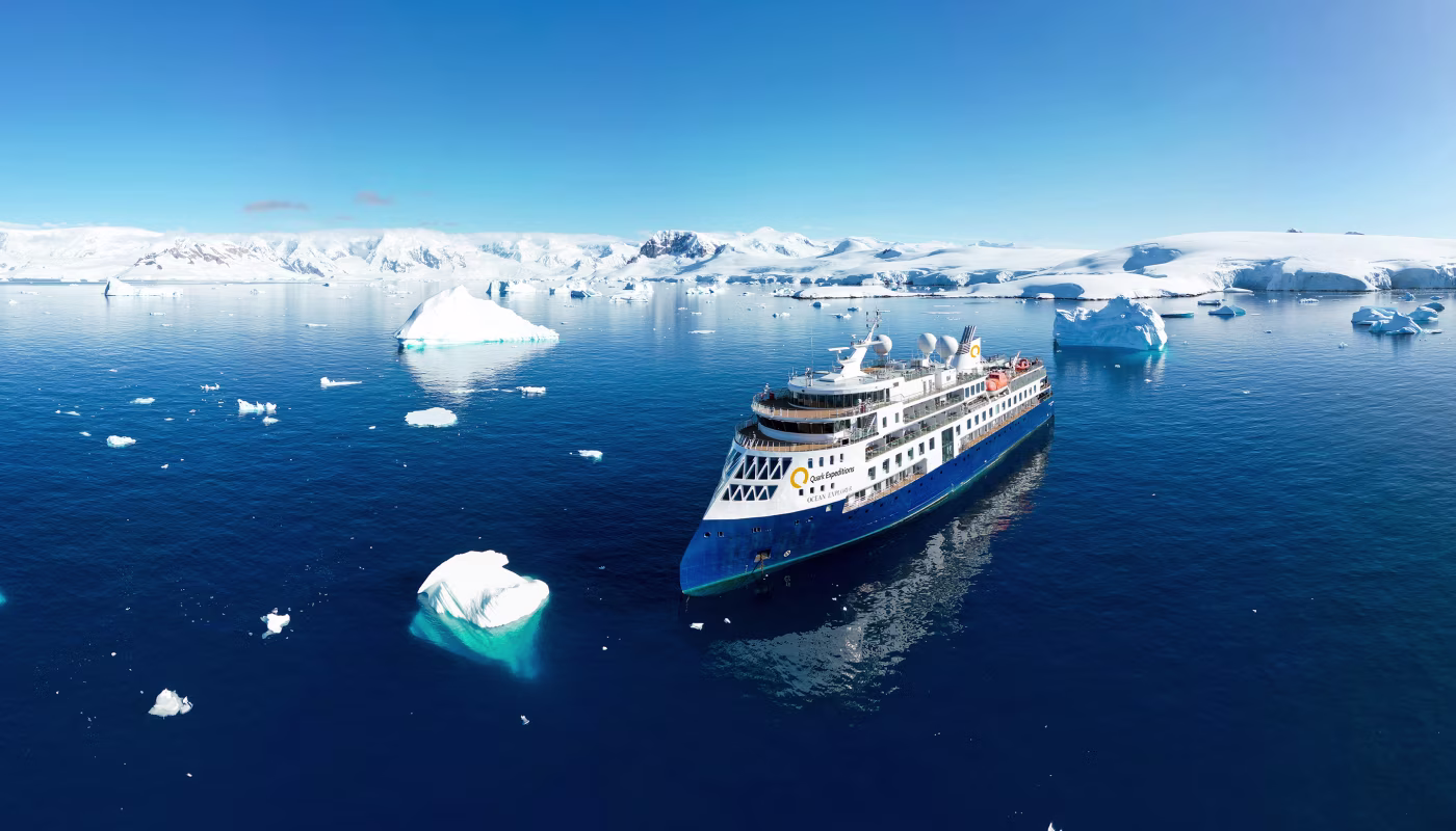 郵輪Ocean Explorer 所有房間都有落地玻璃窗/陽台，可隨時欣賞海景